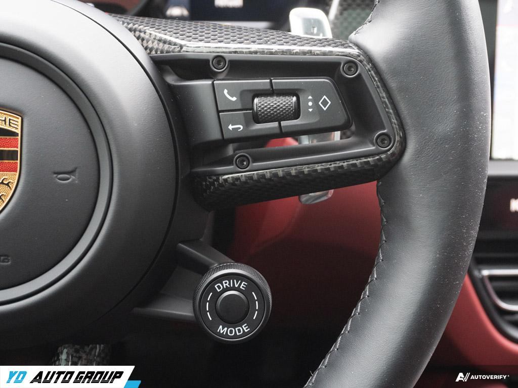 /ydautosalesinc/2023-Porsche-Macan-13698998382398964.jpg