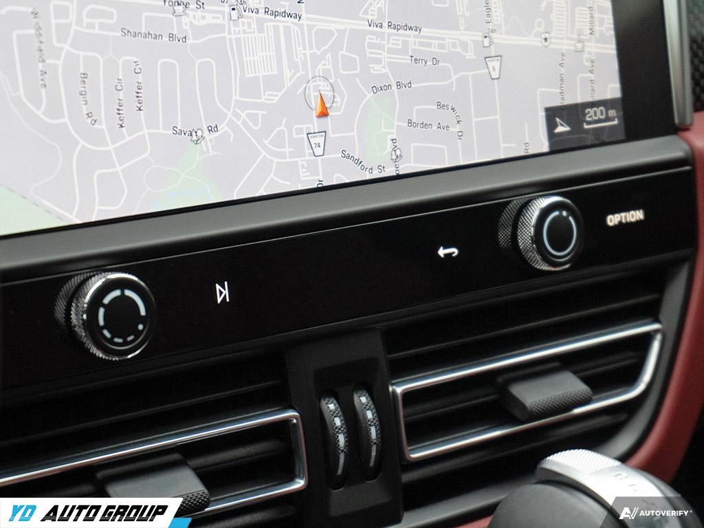 /ydautosalesinc/2023-Porsche-Macan-33754715581285555.jpg