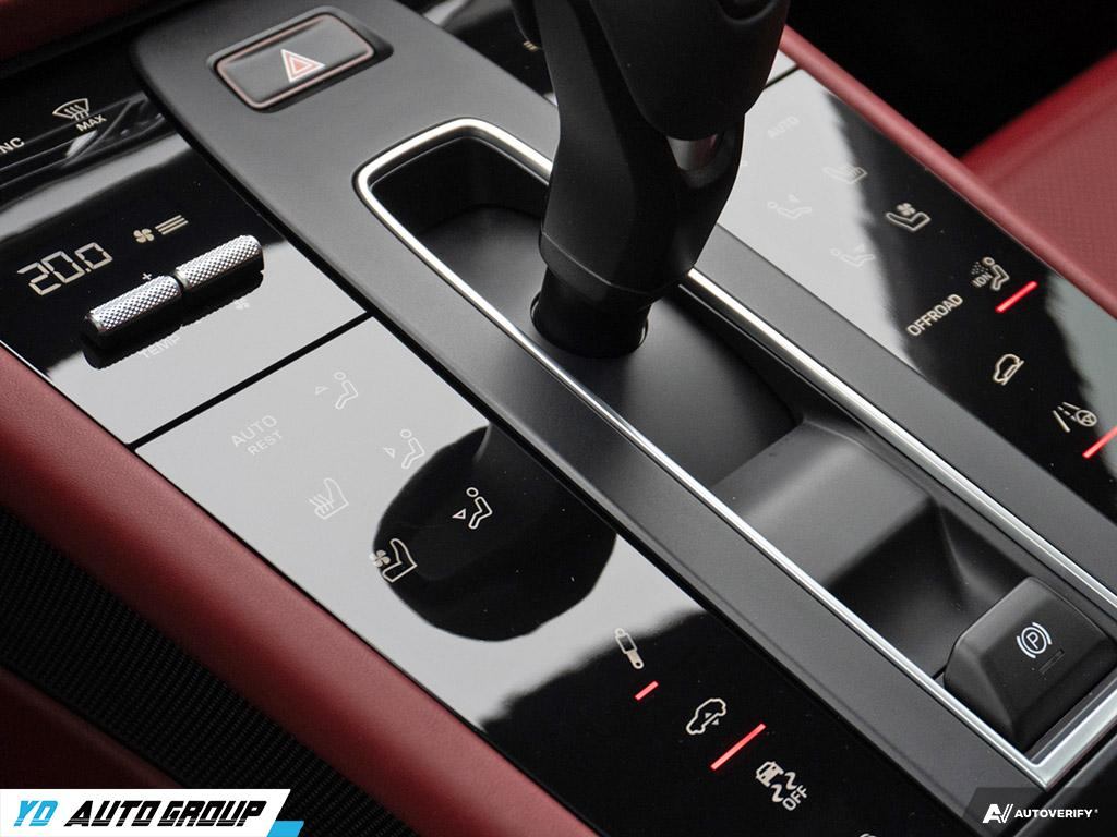 /ydautosalesinc/2023-Porsche-Macan-6867541033587419.jpg