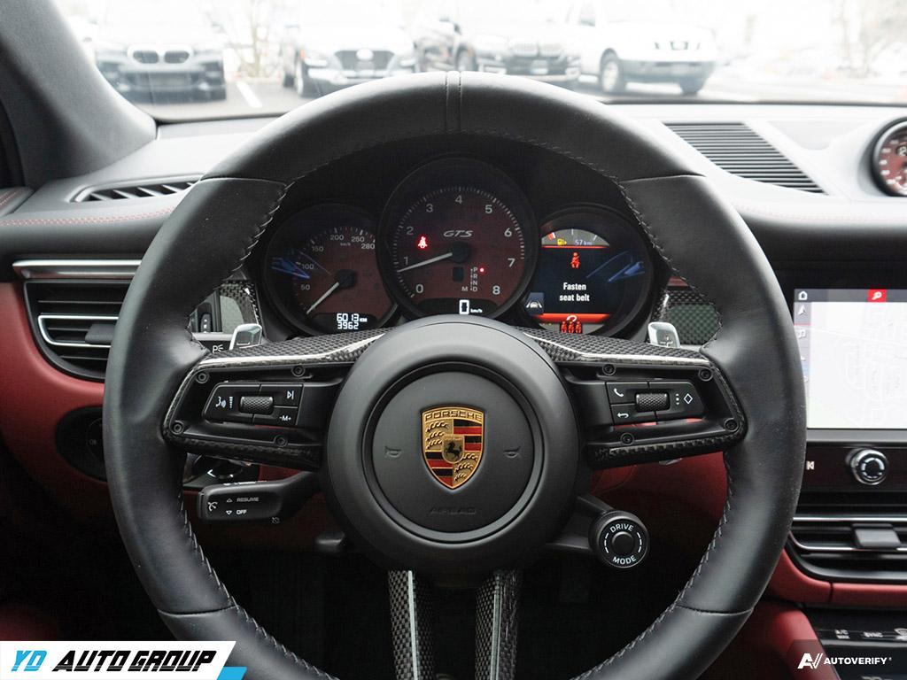 /ydautosalesinc/2023-Porsche-Macan-7102419544507432.jpg