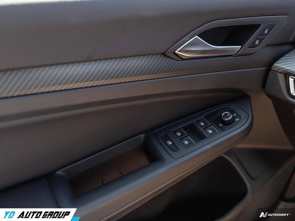 /ydautosalesinc/2023-Volkswagen-GolfR-07270872948417861.jpg