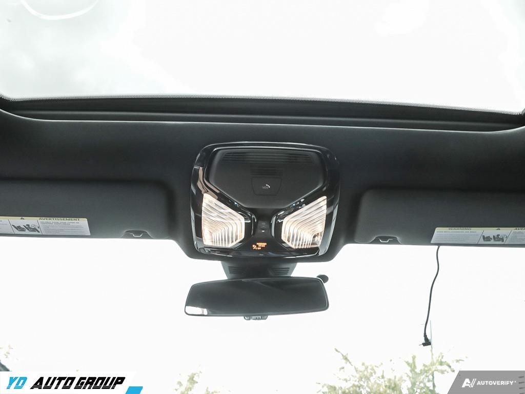 /ydautosalesinc/2024-BMW-M2-23542292648568353.jpg