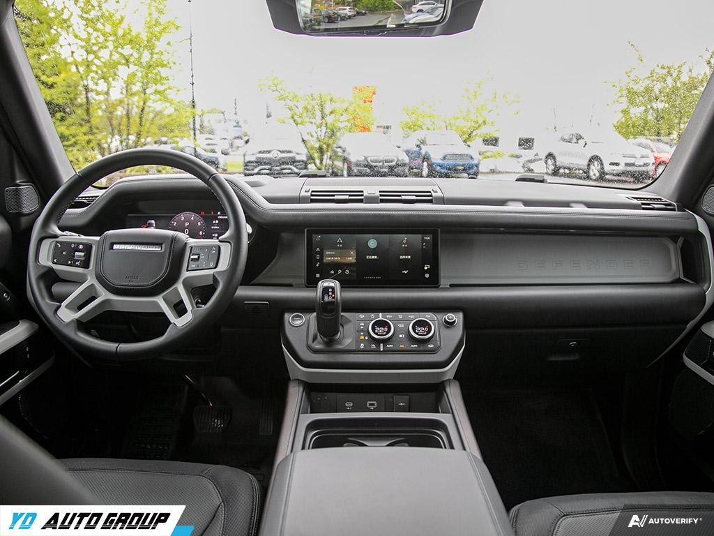 /ydautosalesinc/2024-LandRover-Defender-7211272125696859.jpg