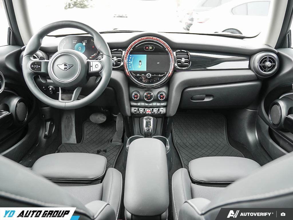 /ydautosalesinc/2024-MINI-3Door-5869628321281704.jpg