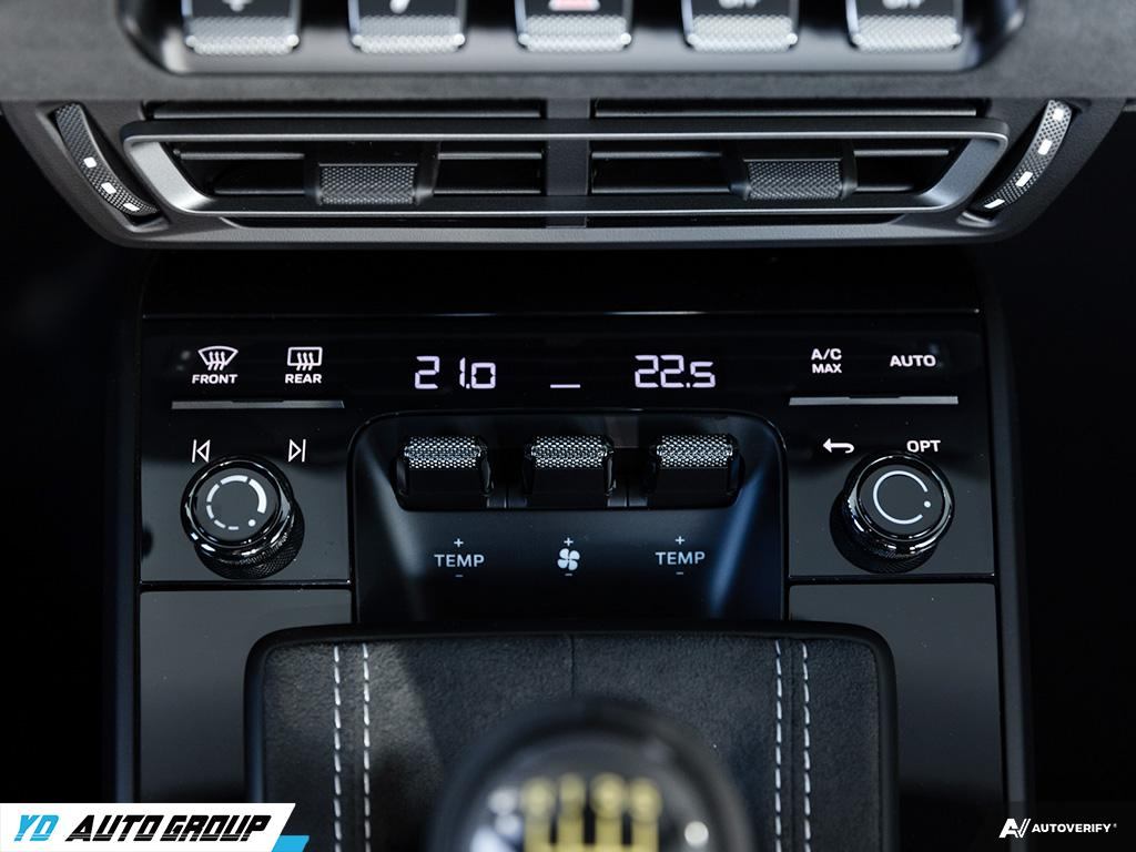 /ydautosalesinc/2024-Porsche-911-11309757109567409.jpg