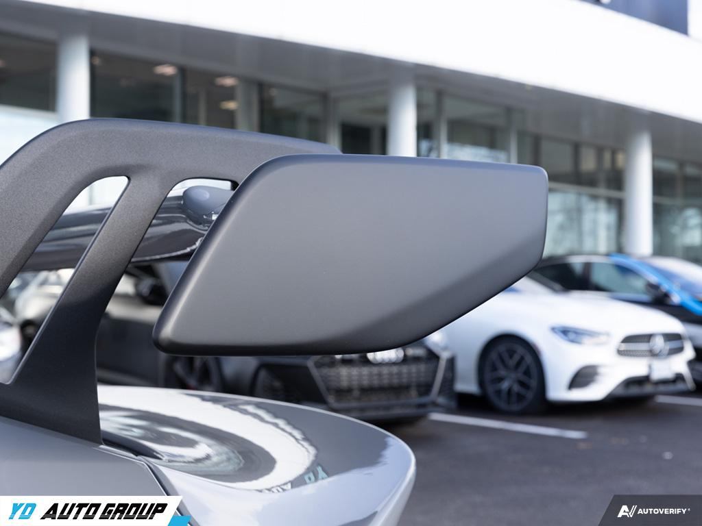 /ydautosalesinc/2024-Porsche-911-9199054528263695.jpg