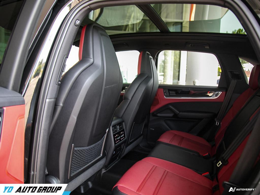 /ydautosalesinc/2024-Porsche-Cayenne-07298379661932763.jpg