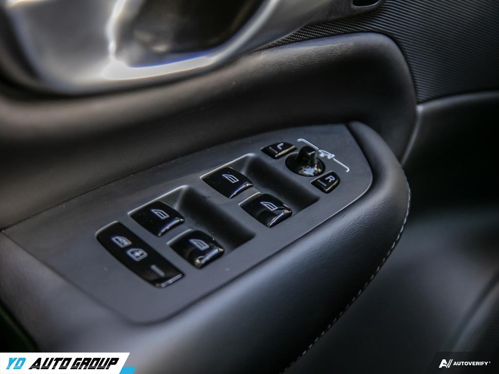 /ydautosalesinc/2024-Volvo-XC90-5059957157348203.jpg