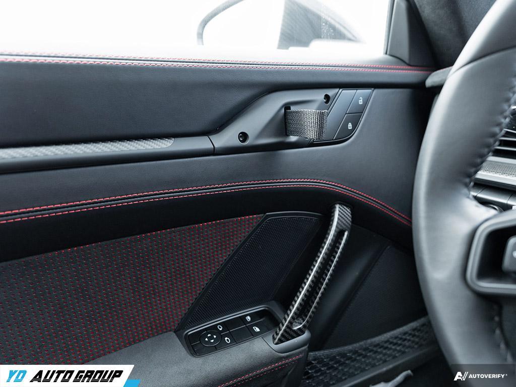 /ydautosalesinc/2025-Porsche-911-131482999207164.jpg