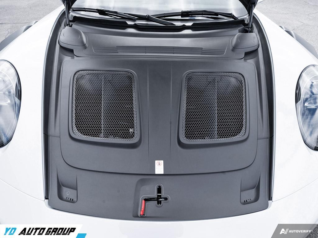 /ydautosalesinc/2025-Porsche-911-37377597864421164.jpg
