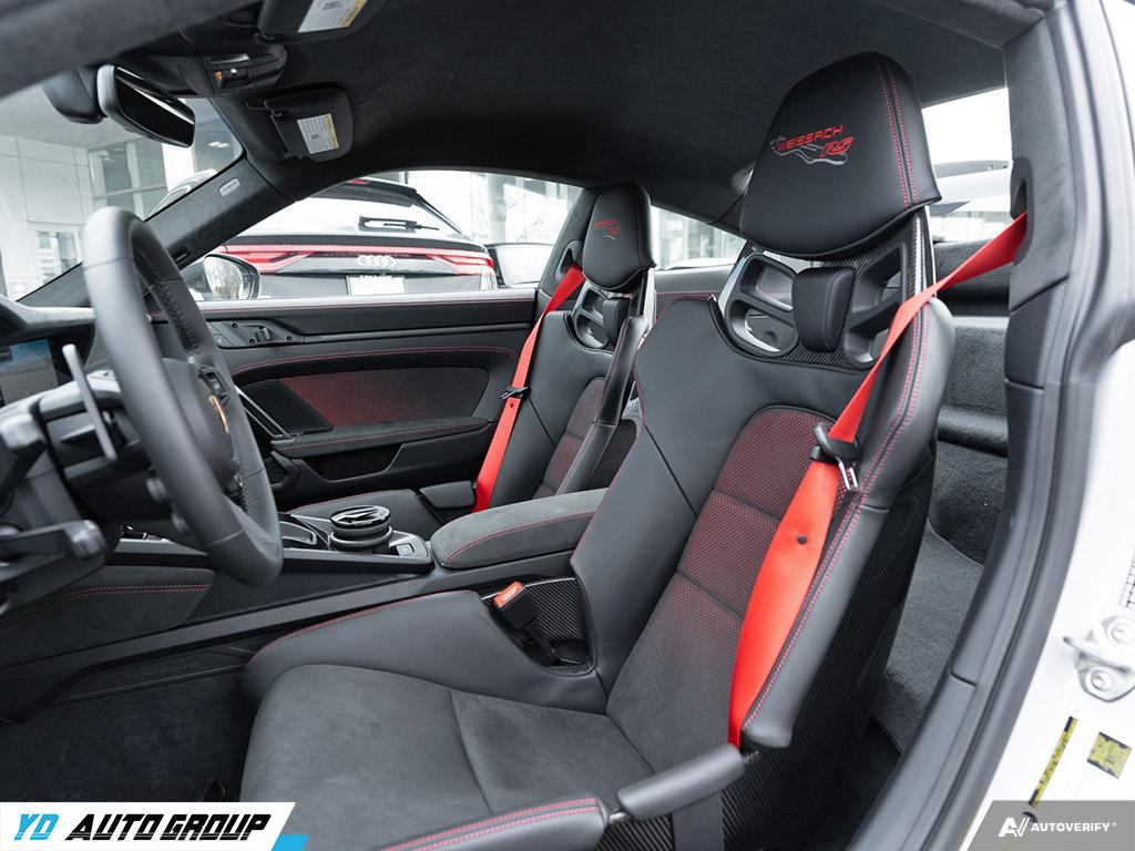 /ydautosalesinc/2025-Porsche-911-4378435764837547.jpg