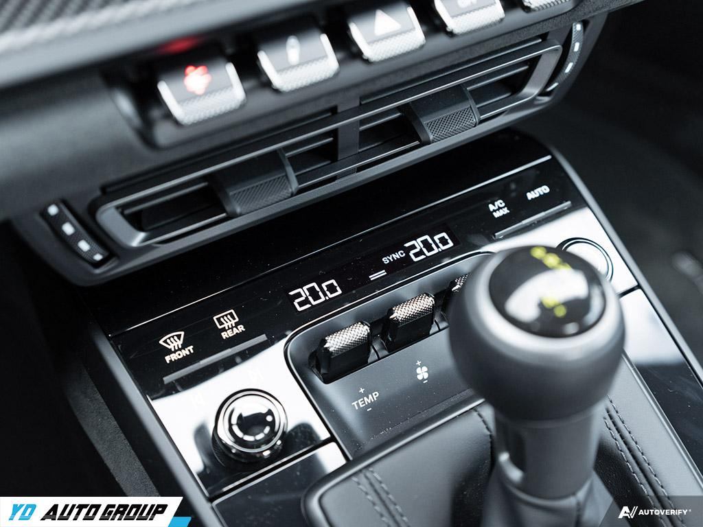 /ydautosalesinc/2025-Porsche-911-6378046182855763.jpg