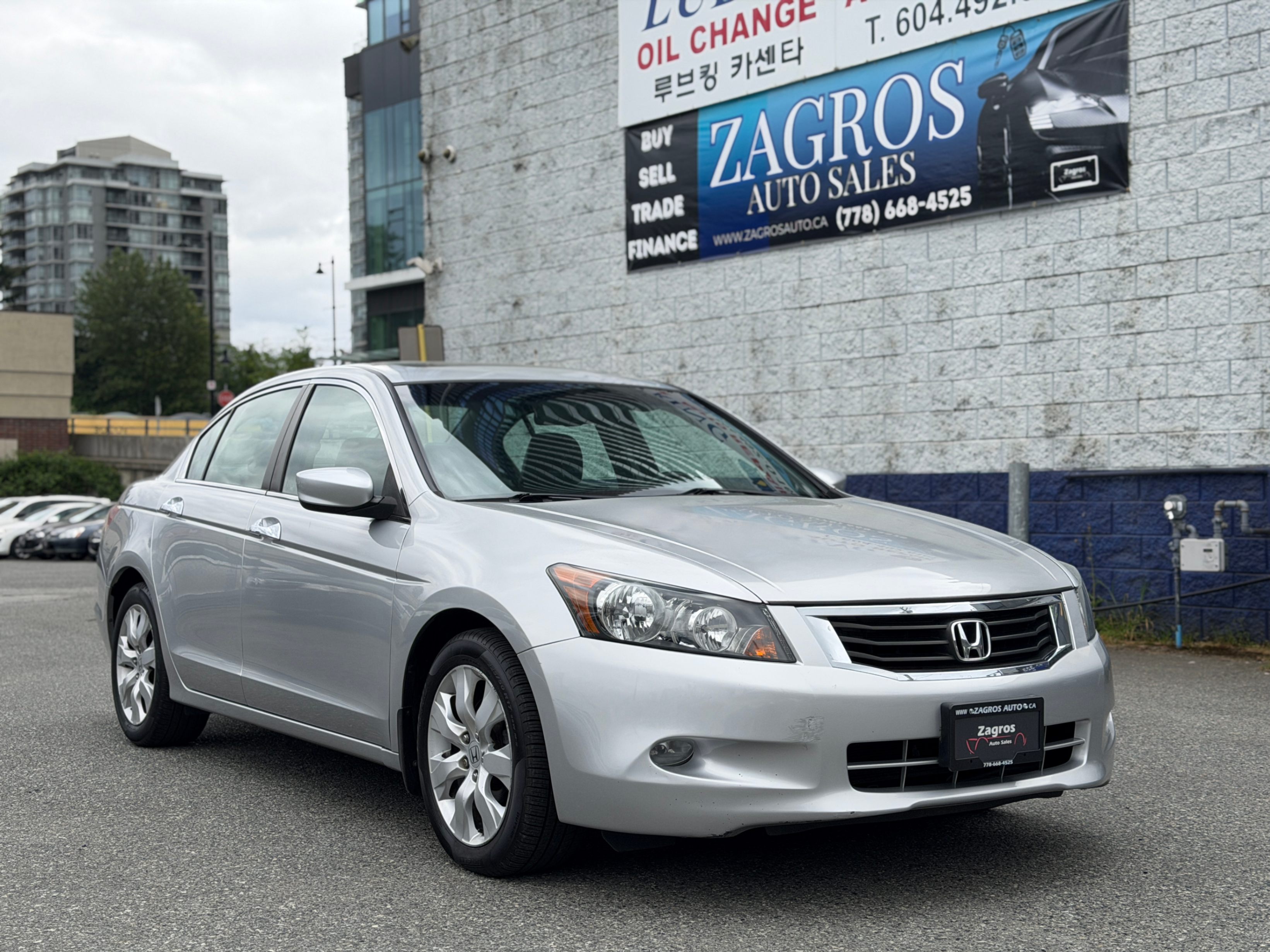 2010 Honda Accord V6 EX-L | COMES WITH FREE DRIVER'S SHIELD WARRANTY |