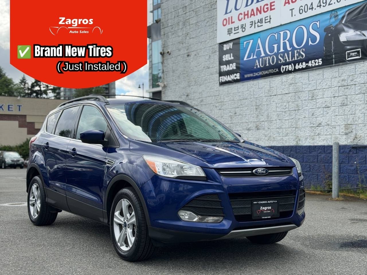 2014 Ford Escape 4WD SE | COMES WITH FREE DRIVER'S SHIELD WARRANTY |