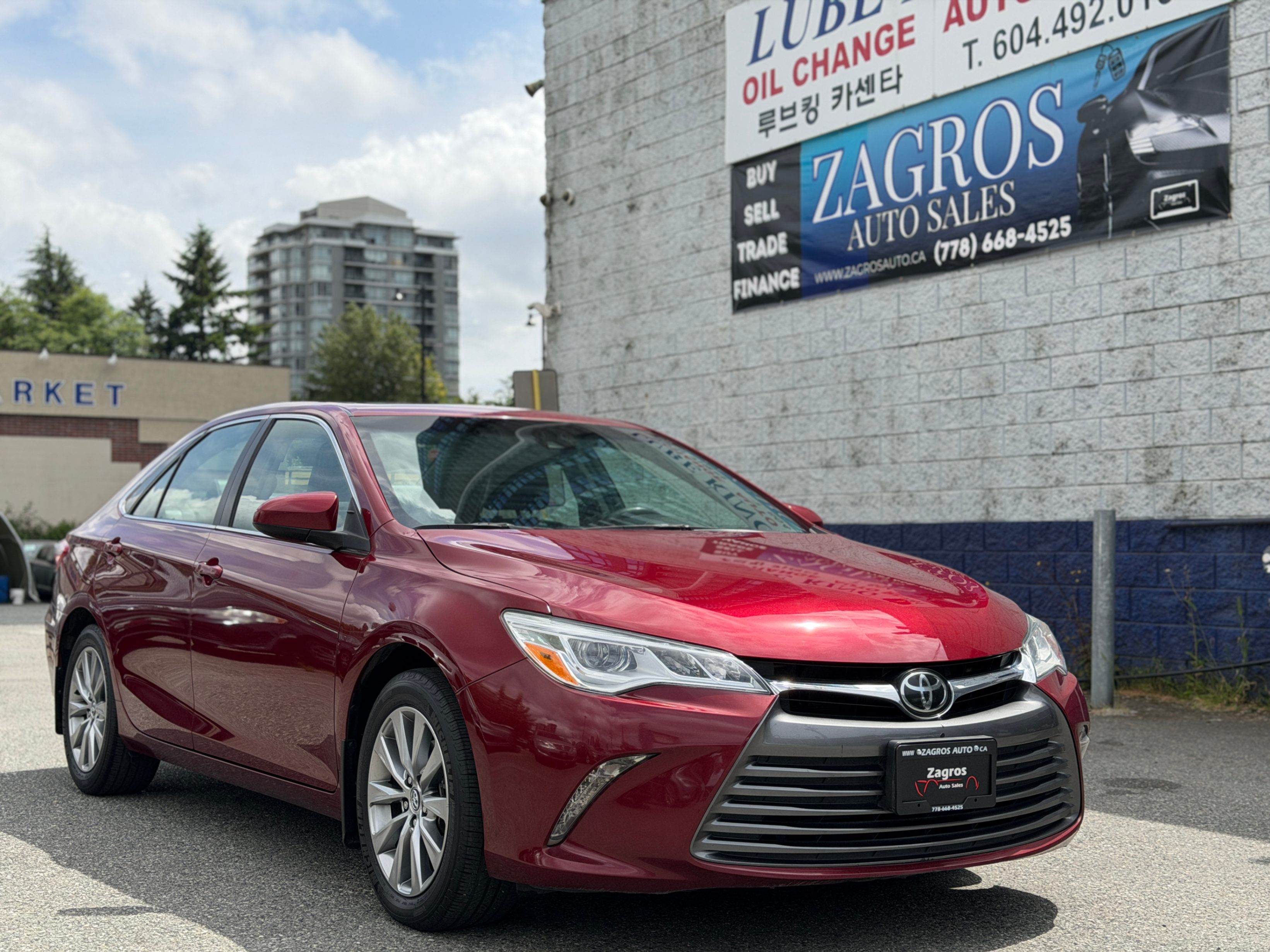 2016 Toyota Camry V6 Auto XLE | GREAT DRIVE | COMES WITH FREE DRIVER'S SHIELD WARRANTY |